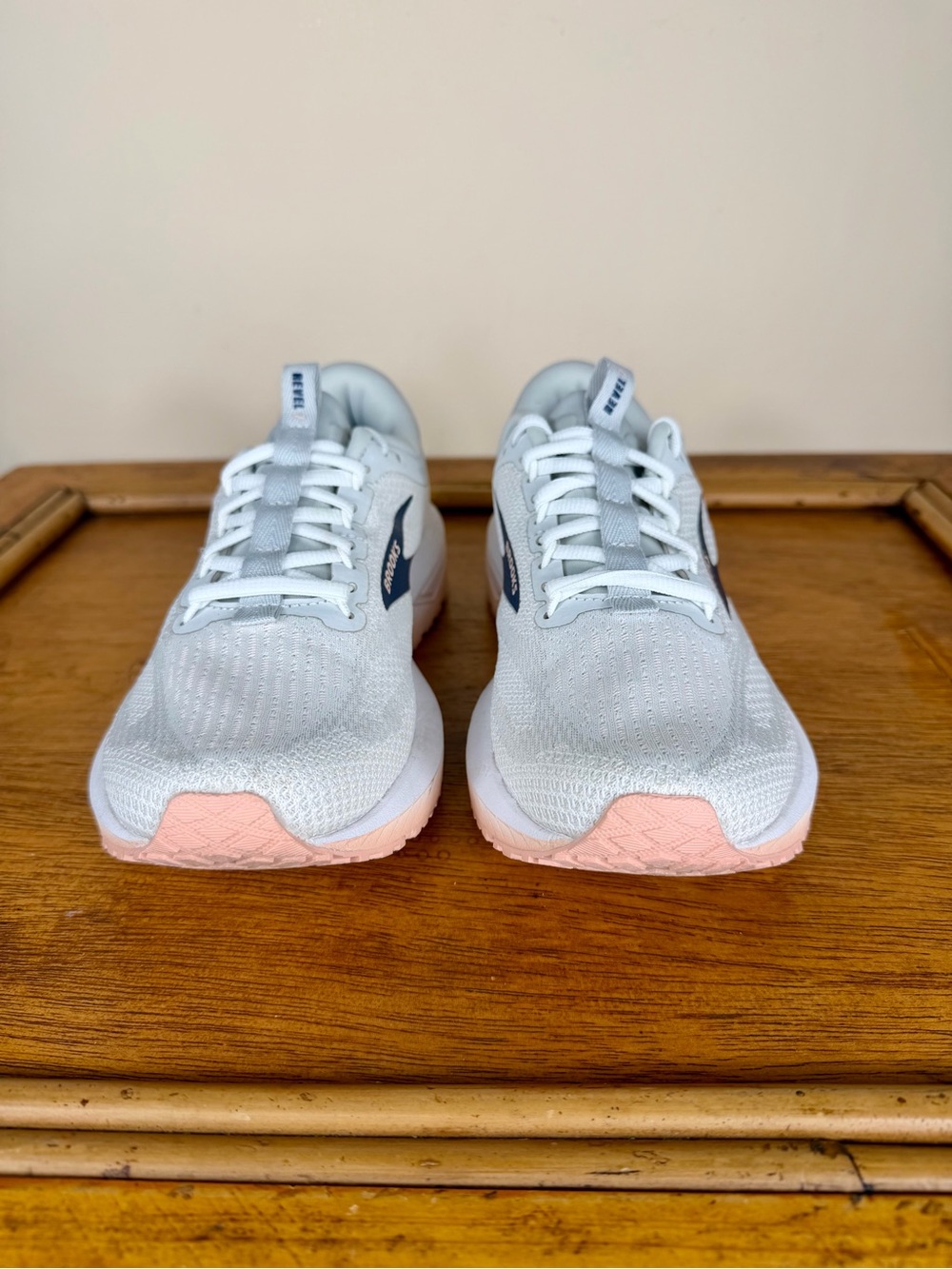 Brooks Women's Revel 7 Running Shoe Size 7.5 “Oyster / Peach” - Picture 7 of 14